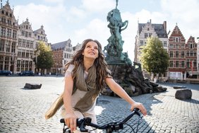 Für Aktivurlauber bietet A-ROSA zahlreiche E-Bike Touren an. Foto: A-ROSA Flussschiff GmbH